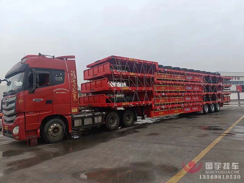 低平板半挂车:物流行业的关键角色